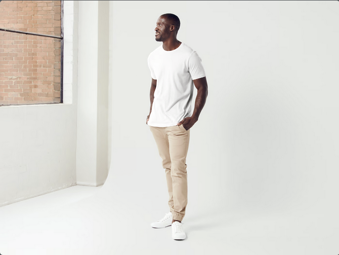 T-SHIRT NEUTRE